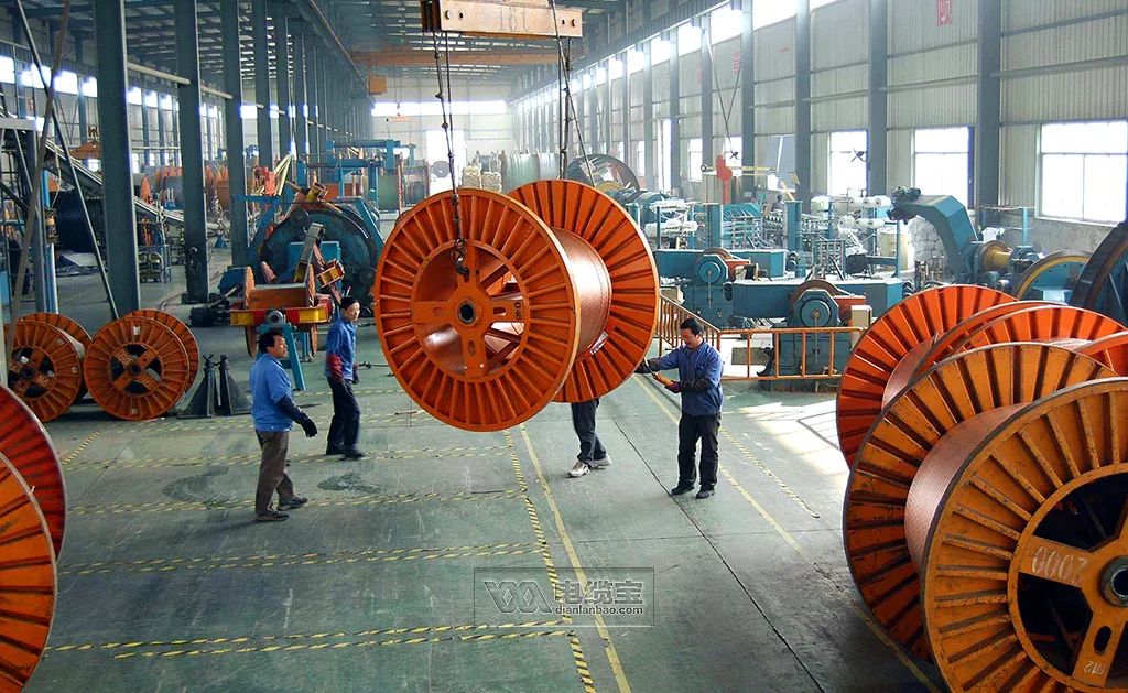 選擇沈陽耐火電纜廠家的時(shí)候需要注意什么？